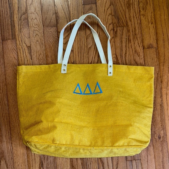 Mud Pie Oversize Jute Tote Shopping Bag Delta Delta Delta blue and yellow - Picture 1 of 7
